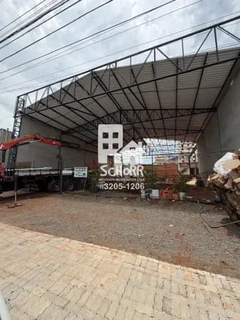 GALPÃO NOVO EM LOCALIZAÇÃO ESTRATÉGICA! 🚀 Ao lado do McDonald’s e supermercado são roque