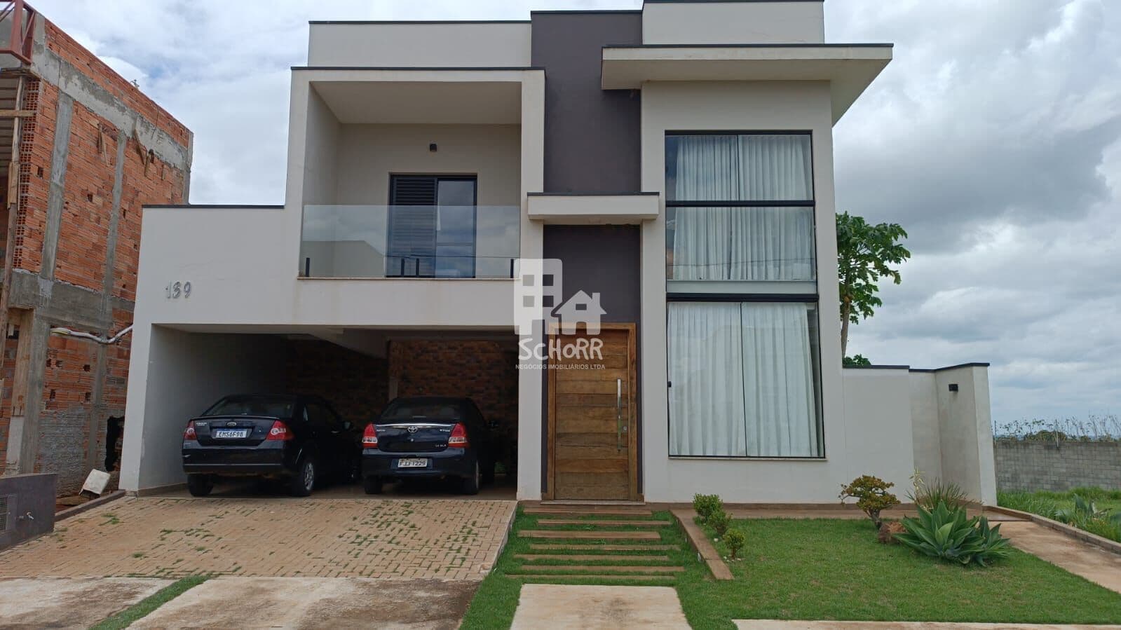 Casa Alto Padrão 3 dormitórios Cond. Esplanada