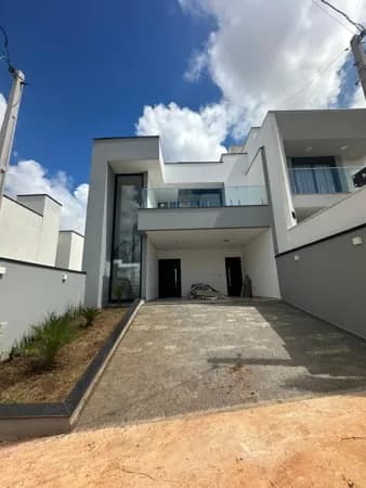 Sobrado à Venda no Condomínio Reserva dos Ypês 2