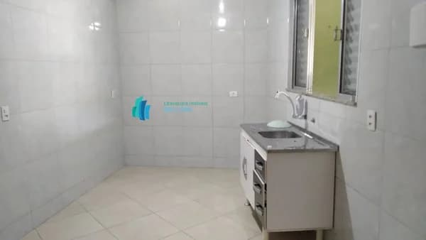Casa Térrea para Aluguel em Alves Dias São Bernardo do Campo-SP