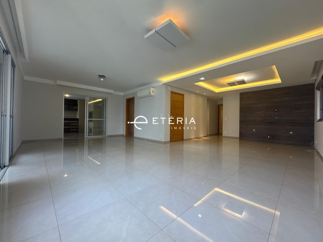 Apartamento de 214 m² com 3 suítes no Bosque das Juritis, Ribeirão Preto/SP