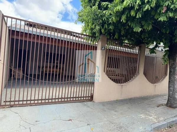 Casa Térrea em Jardim Alemanha, Londrina/PR
