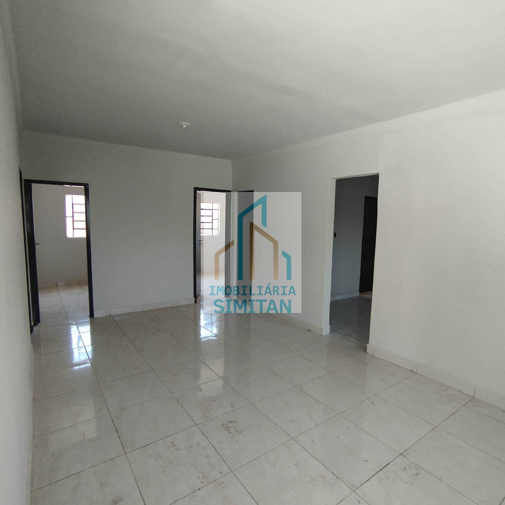 Casa 3 quartos com suíte à venda no Conjunto Maria Cecília - Londrina/PR