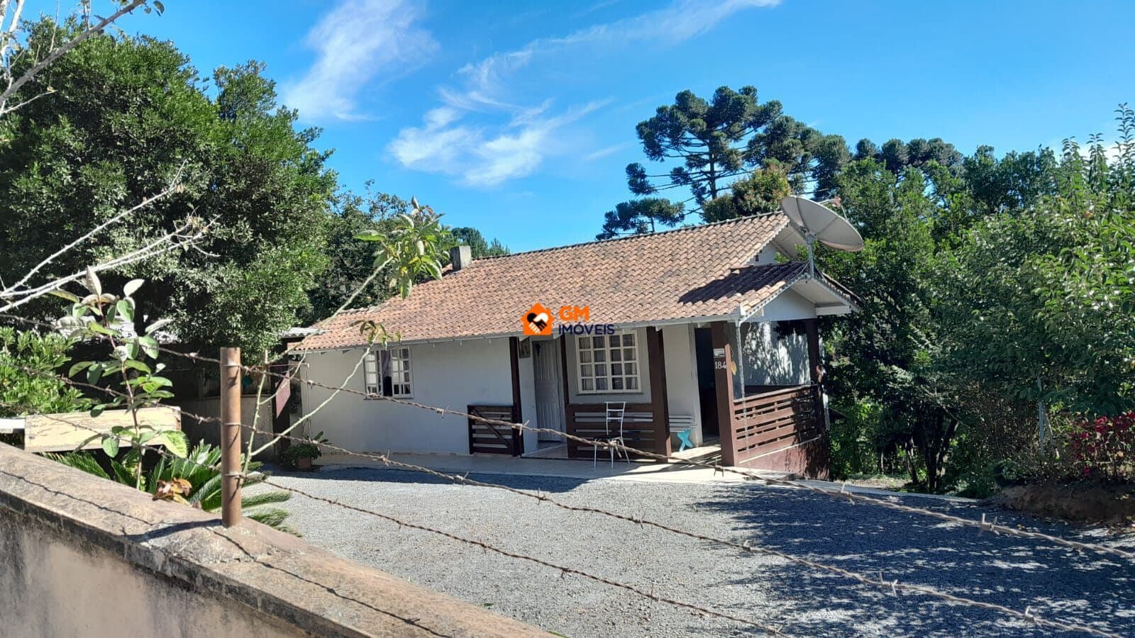 Linda Casa no Bairro Serra Alta - SBS