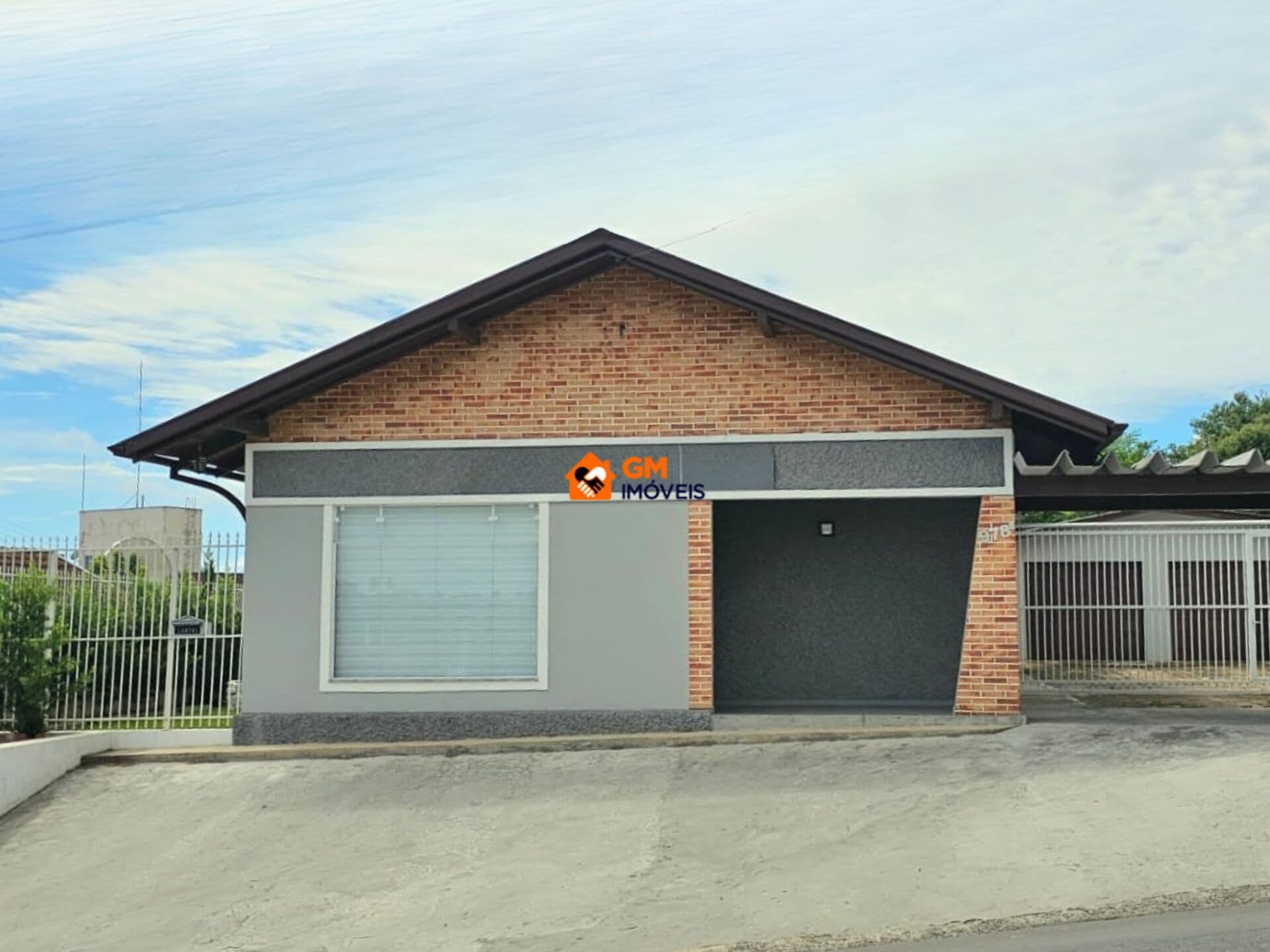 CASA COMERCIAL - RUA LUIZ BOLMANN - CENTRO - SBS