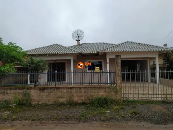 Linda Casa à venda no Bairro Dona Francisca - SBS/SC