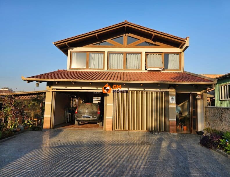 Casa Duplex no Bairro Cruzeiro