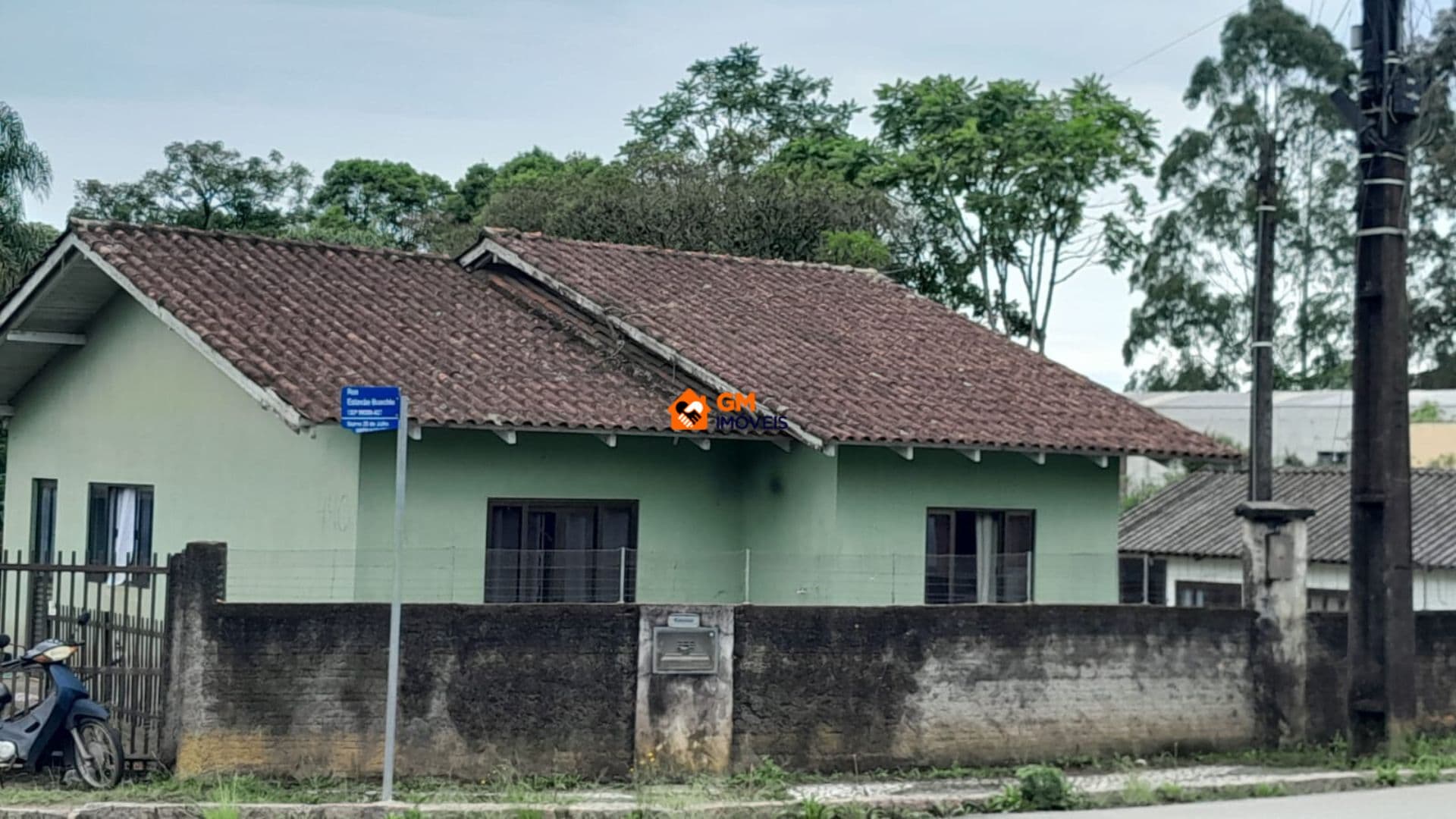 CASA NO BAIRRO 25 DE JULHO - SBS