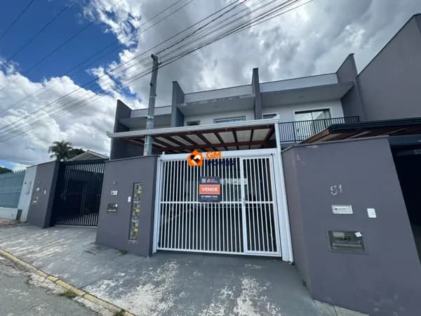 Lindo Sobrado à venda no bairro Oxford - São Bento do Sul
