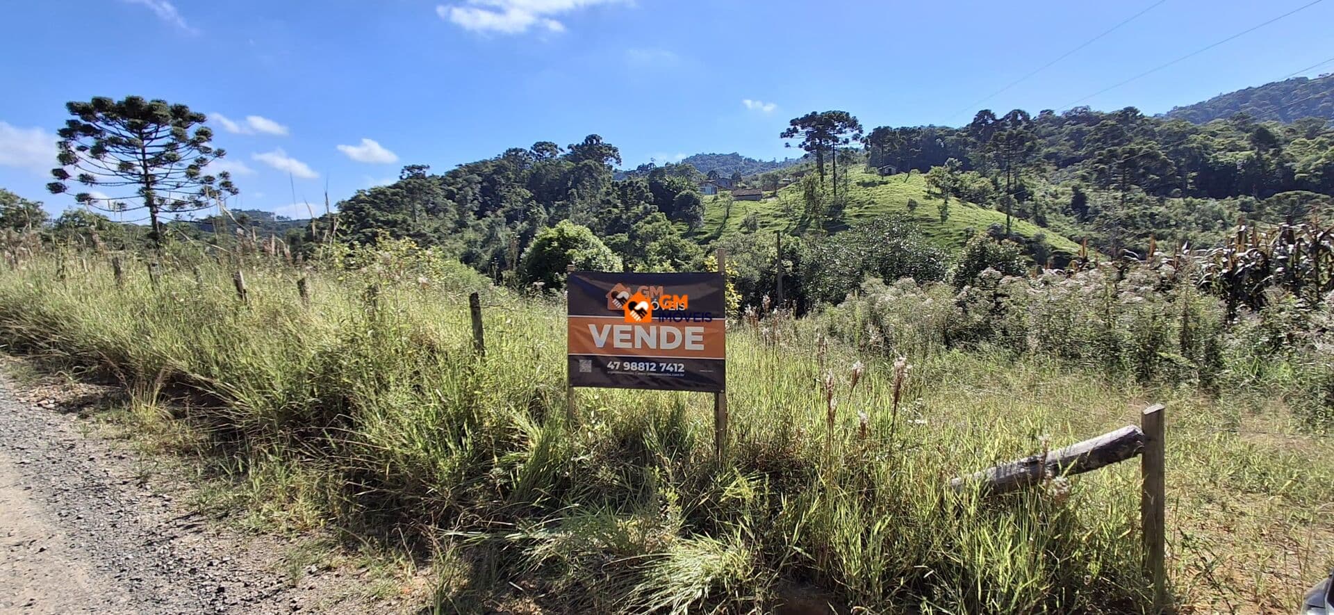 EXCELENTE TERRENO NA ESTRADA DOS BUGRES - SN.