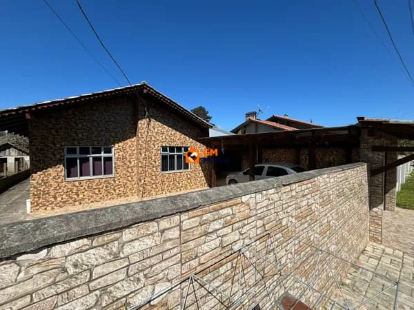 Linda Casa de Alvenaria no Bairro Serra Alta - SBS