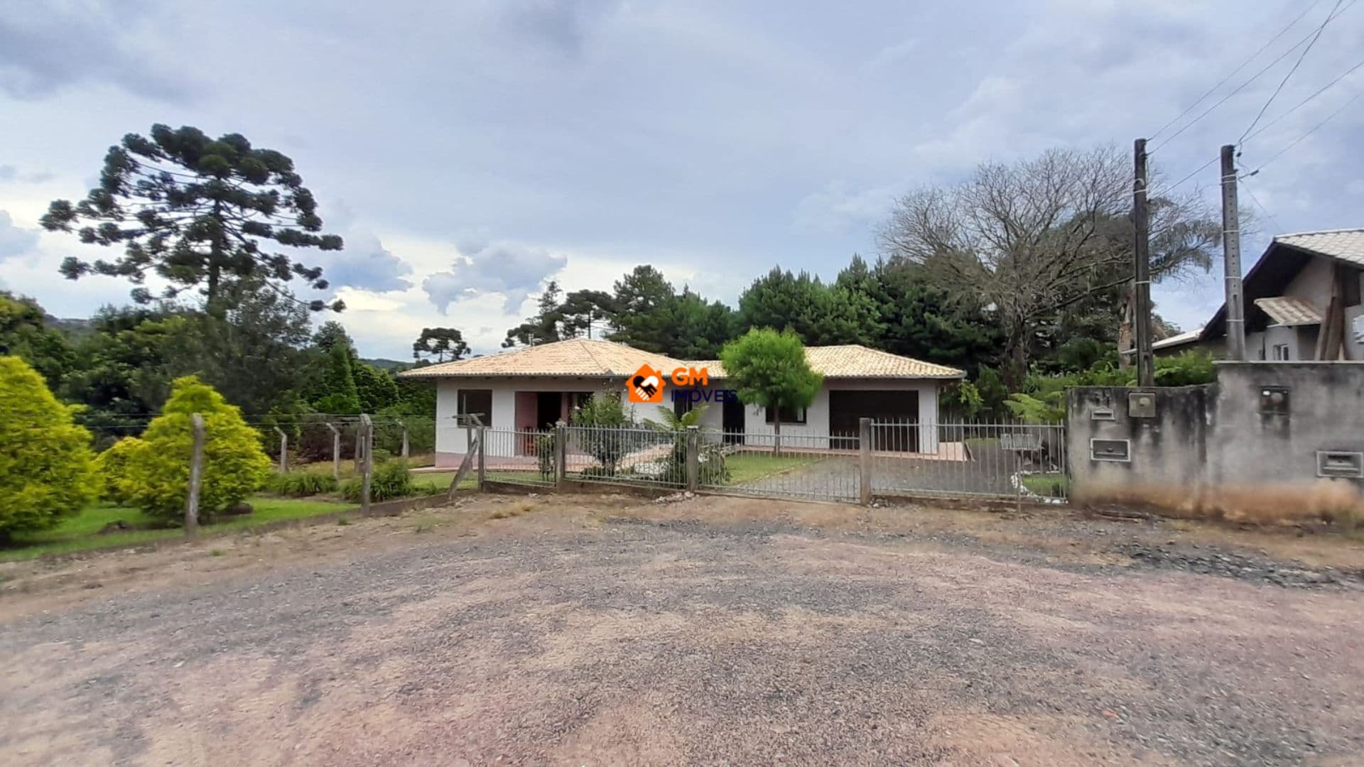 Linda Casa no Bairro Lençol - SBS