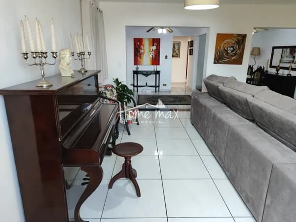 Casa Sobrado em Jardim Colonial, São Paulo/SP