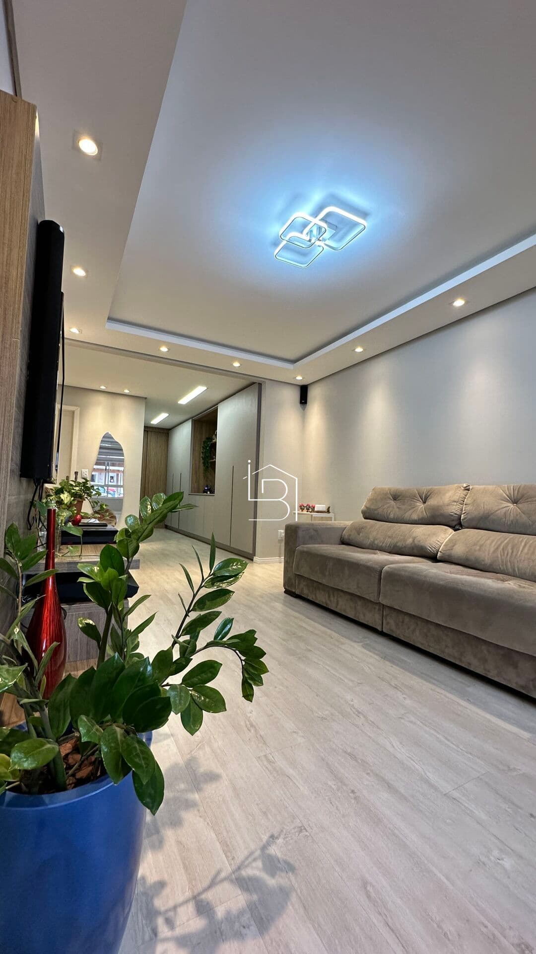 Casa 03 dormitórios sendo 01 suíte no condomínio Villagio di Venezia