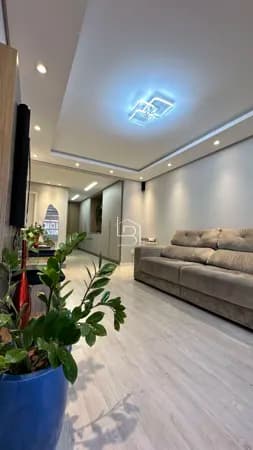 Casa 03 dormitórios sendo 01 suíte no condomínio Villagio di Venezia