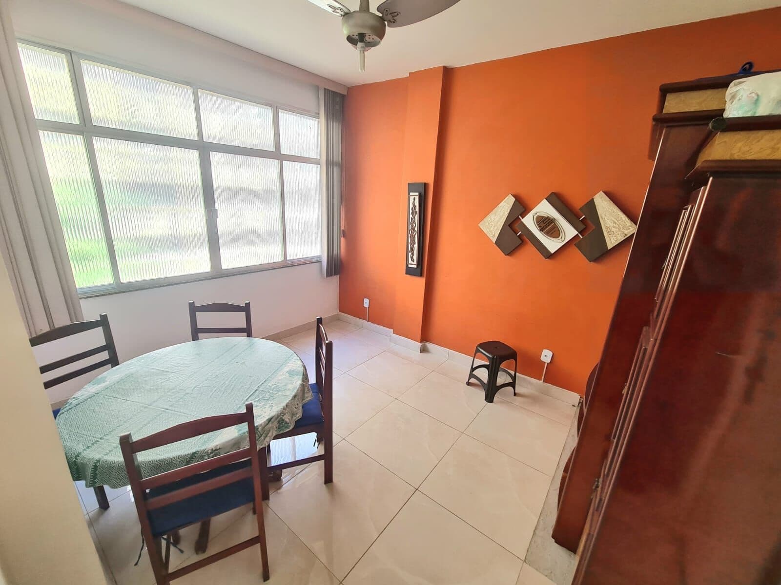 Figueiredo de Magalhães – Sala e Quarto de Frente sem vaga de garagem
