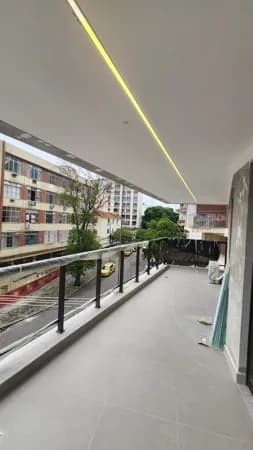 Apartamento de 2 qtos na Tijuca