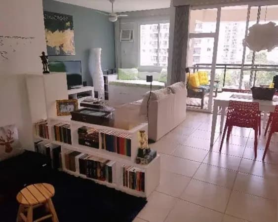 Apartamento à venda no bairro Jacarepaguá em Rio de Janeiro/RJ