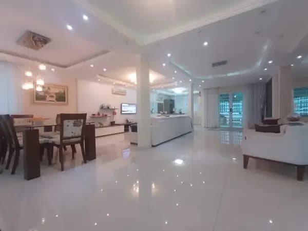 Casa à venda no bairro Jacarepaguá em Rio de Janeiro/RJ