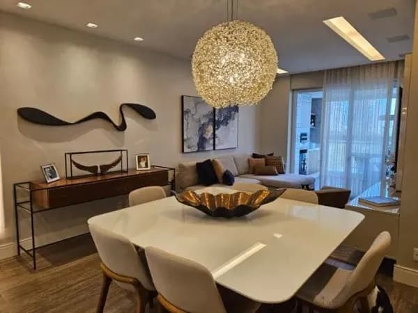 Alto Padrão na Península | 4 Quartos, Varanda Gourmet e Lazer Resort