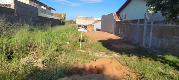 Lote/Terreno em Três Lagoas - Jardim Cangalha