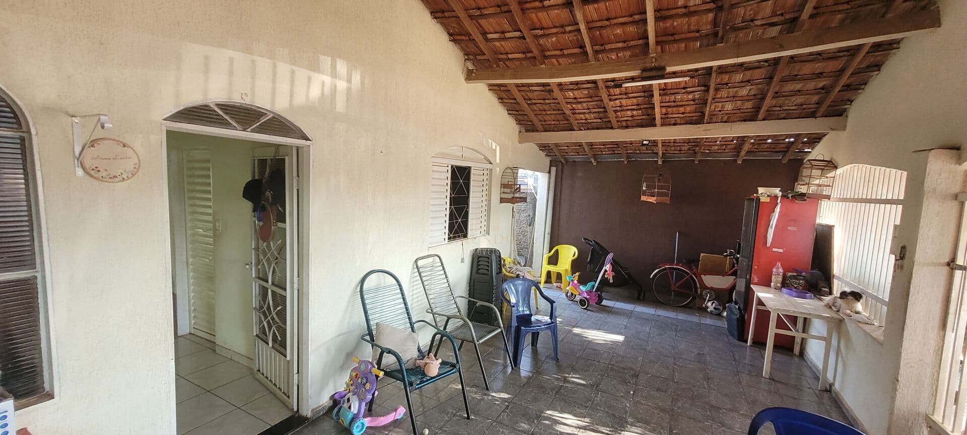 CASA PRÓXIMO A CLINICA DA CRIANÇA