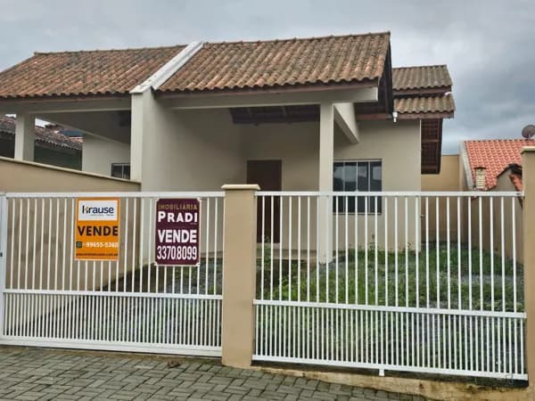 Casa Geminada no bairro RIO DA LUZ