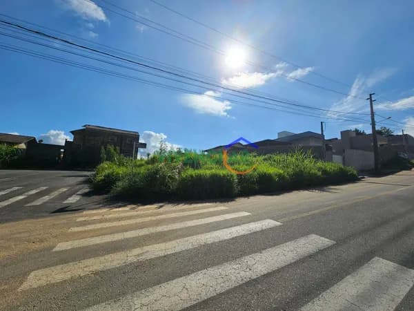 Terreno de Esquina no Bairro Estrada Nova