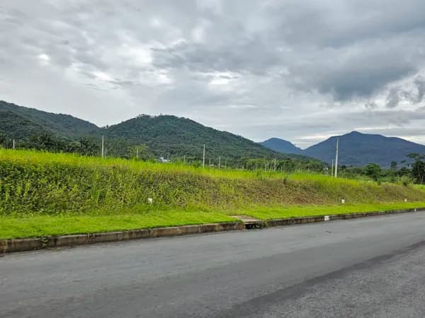 Terreno (71 - Victória)