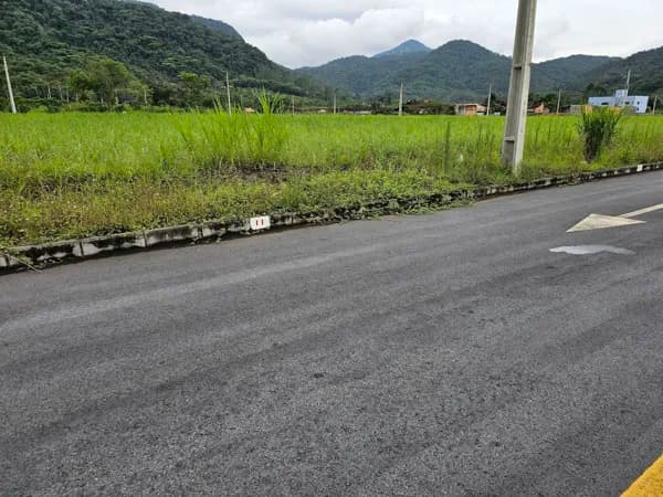 Terreno (34 - Victória)