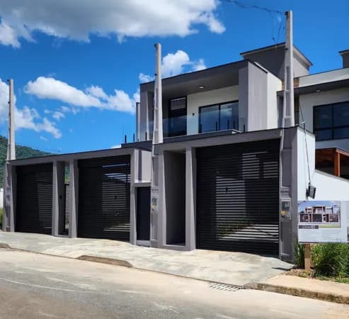 Casa Geminada, no bairro Três Rios do Norte