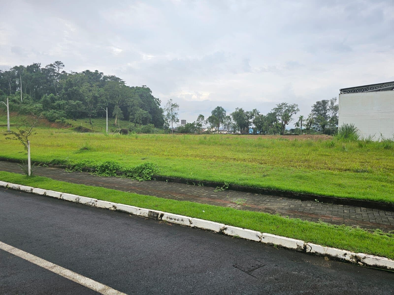 Terreno à Venda no Bairro Rau