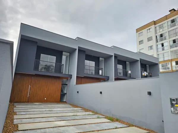 Casa Geminada 2 pavimentos - Bairro Rau