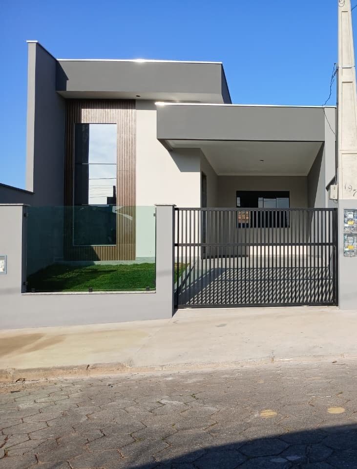 Casa Geminada, no bairro Nereu Ramos