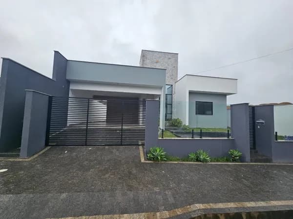 Casa Alto Padrão no bairro estrada nova disponível para venda!