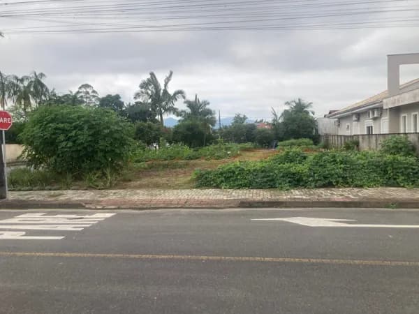 Terreno disponível para venda no bairro Amizade