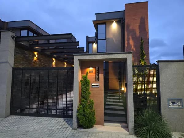 Casa Geminada, no bairro Amizade