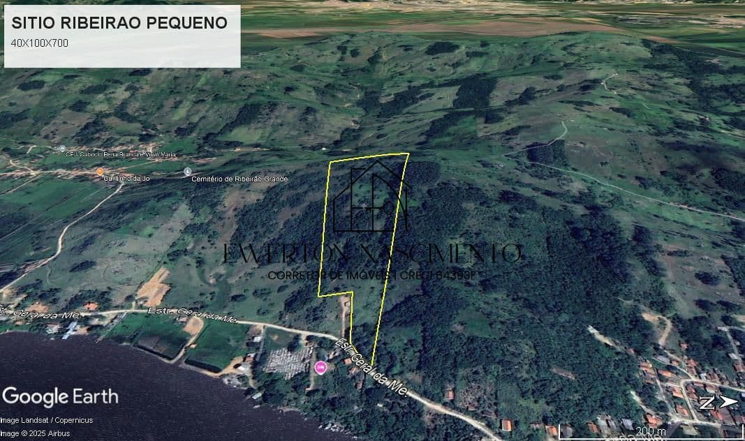 Fazenda/Sítios/Chácaras em Laguna - Ribeirão Pequeno