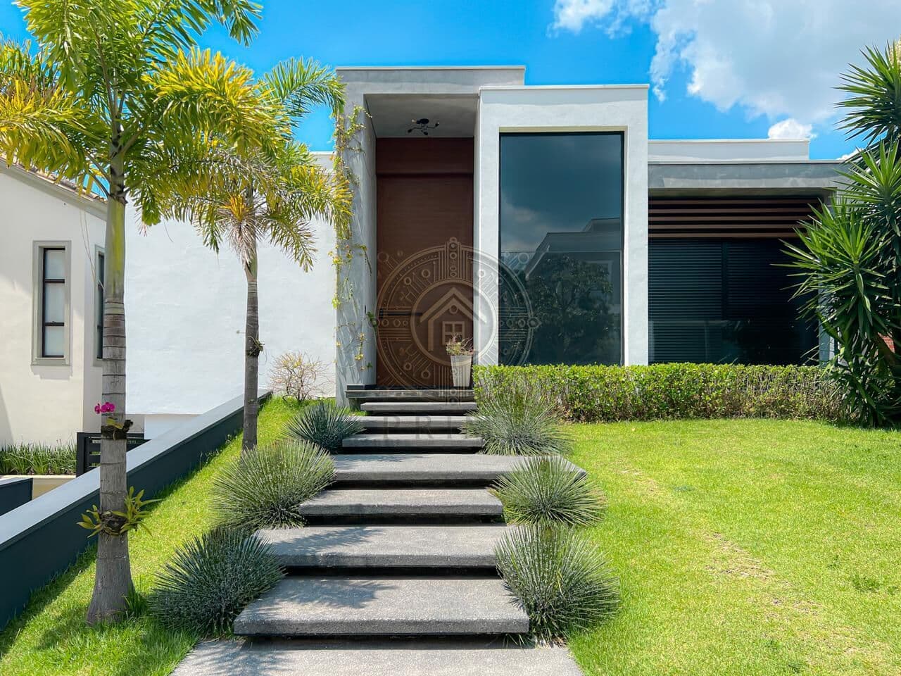 Casa Nova e Mobiliada no Tamboré 11 | Alphaville/SP