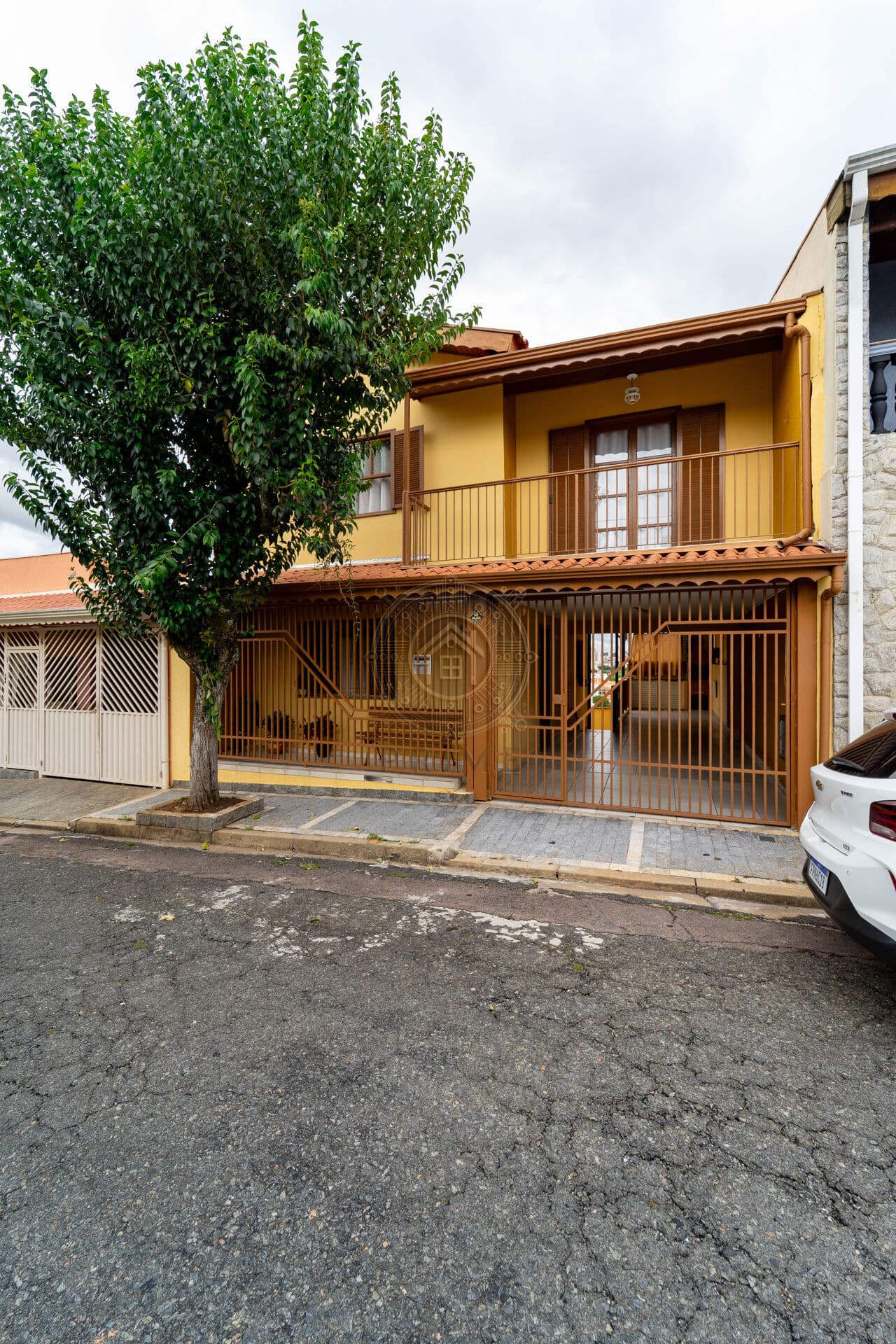 Casa Sobrado a Venda no Jardim Pacaembu em Jundiaí