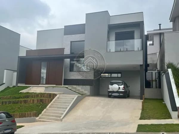 Casa Moderna com Piscina e Pé Direito Duplo – Terras de Jundiaí | Caxambu/SP