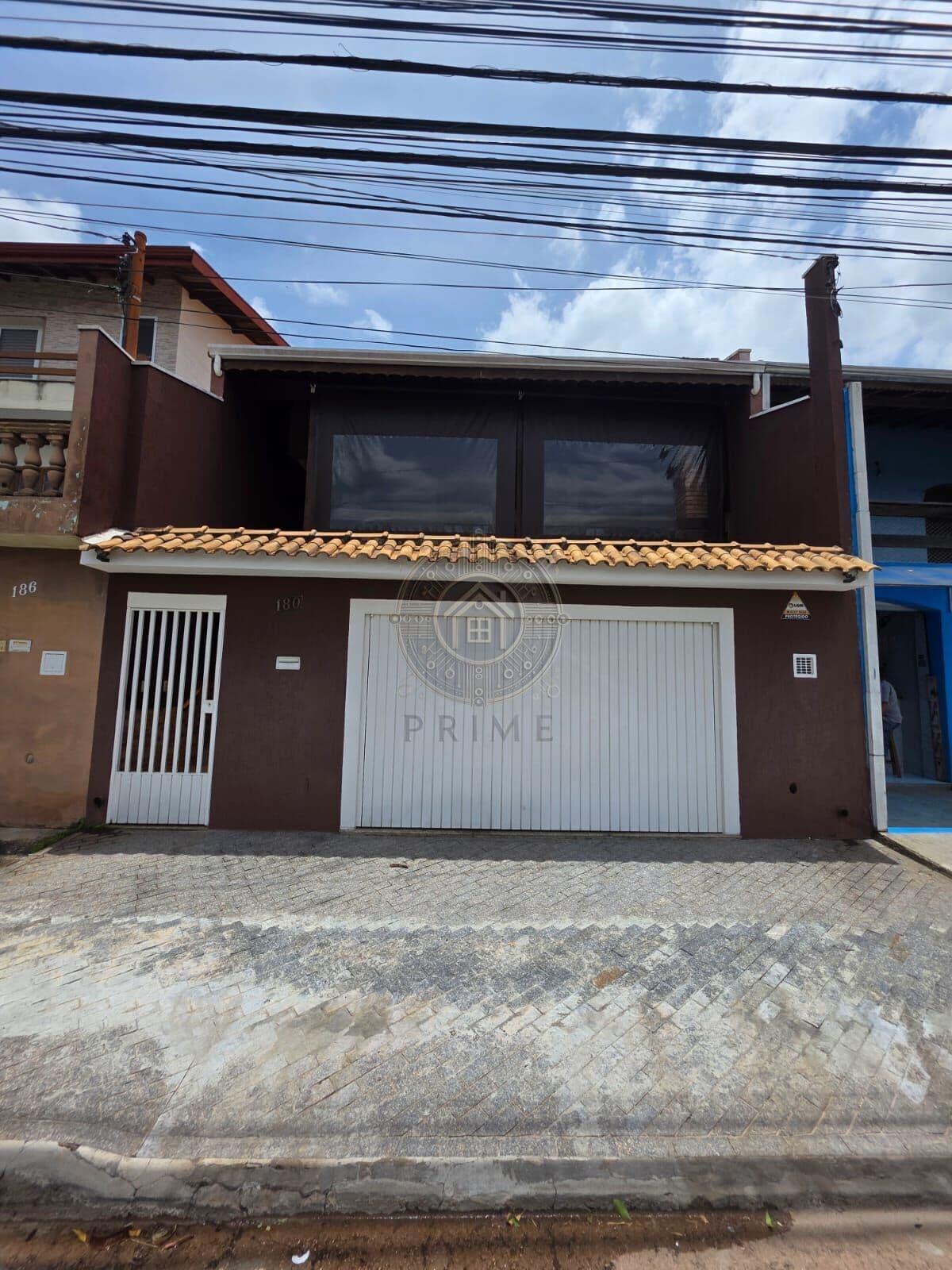 Casa Padrão a Venda com 2 dormitórios - Porteira Fechada- Nova Cidade Jardim Jundiaí