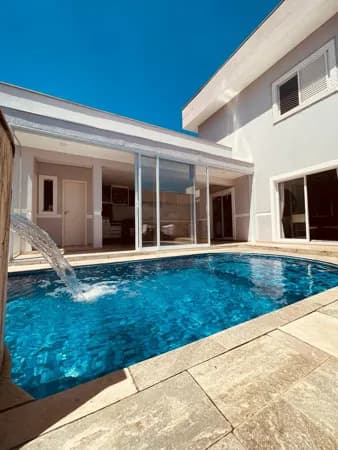 Piscina, Área Gourmet, 3 suítes climatizadas, Lagos e Natureza.