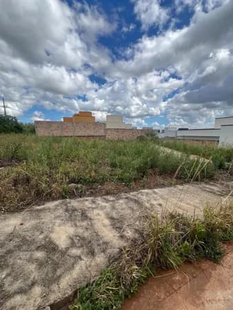 Lote em Afonso Queiroz – Excelente oportunidade!