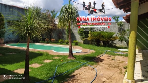 Vendo essa EXCELENTE casa de 3 quartos COM PISCINA no St. Alto Paraná. OBS' NÃO SE FINANCIA