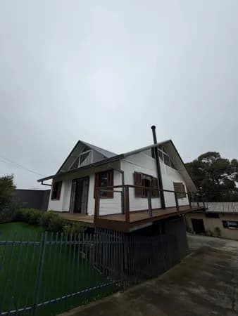 Casa ampla próxima ao centro.