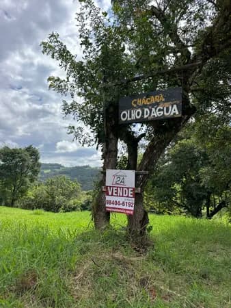 Chácara à venda em Bateias