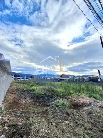 Terreno de 361m² na Praia do Sonho