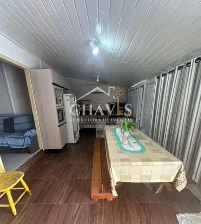 Aluguel anual- Casa com 02 quartos, perto das melhores praias de Palhoça - SC