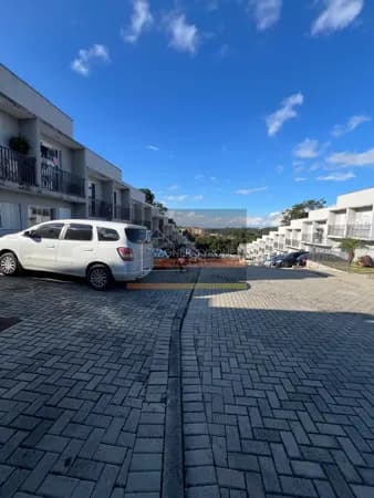 CASA À VENDA NO CONDOMÍNIO BELLA VITA RESIDENCE – COTIA/SP